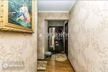 2-комнатная квартира, этаж 3 из 4, 46 м²