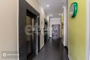 3-комнатная квартира, этаж 3 из 13, 101 м²