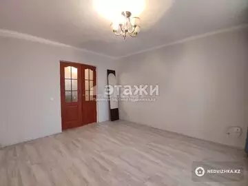 2-комнатная квартира, этаж 8 из 10, 51 м²