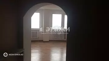 2-комнатная квартира, этаж 9 из 15, 54 м²