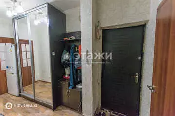 2-комнатная квартира, этаж 9 из 9, 52 м²