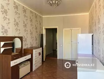 84 м², 2-комнатная квартира, этаж 3 из 4, 84 м², изображение - 8