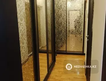 1-комнатная квартира, этаж 5 из 5, 42 м²