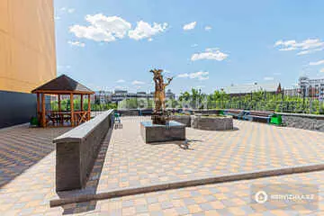 2-комнатная квартира, этаж 9 из 22, 46 м²