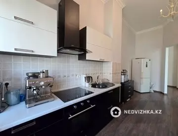 71 м², 2-комнатная квартира, этаж 2 из 7, 71 м², изображение - 1