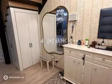 3-комнатная квартира, этаж 12 из 16, 100 м², на длительный срок