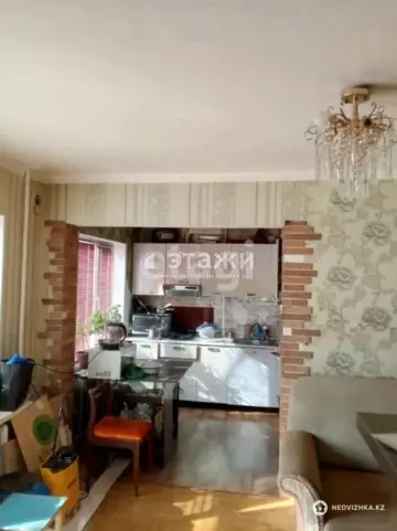 2-комнатная квартира, этаж 2 из 5, 45 м²