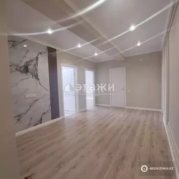 78 м², 3-комнатная квартира, этаж 2 из 10, 78 м², изображение - 1