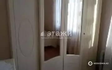 2-комнатная квартира, этаж 3 из 5, 54 м²