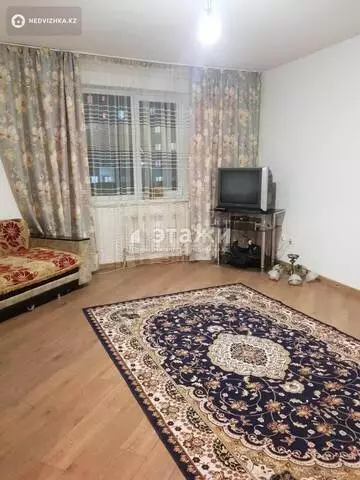 2-комнатная квартира, этаж 3 из 12, 68 м²