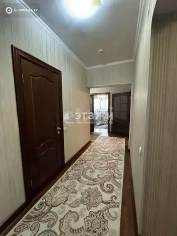 3-комнатная квартира, этаж 10 из 16, 110 м², на длительный срок