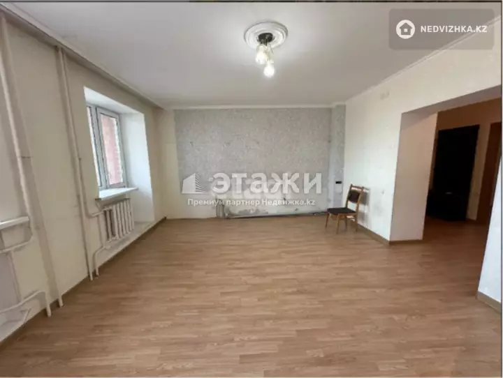 60 м², 3-комнатная квартира, этаж 1 из 5, 60 м², изображение - 1