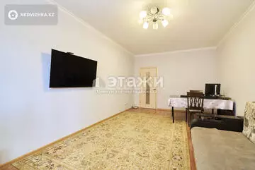 3-комнатная квартира, этаж 2 из 18, 103 м²