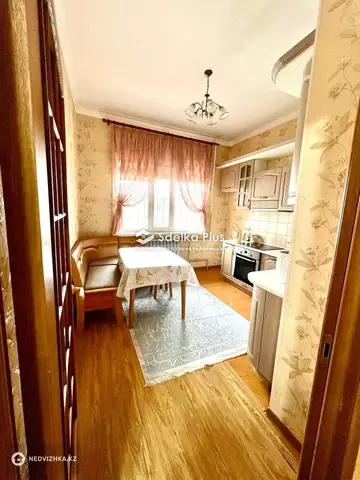 3-комнатная квартира, этаж 2 из 9, 97 м²