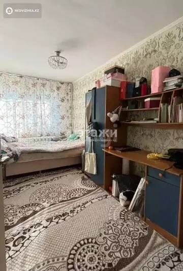2-комнатная квартира, этаж 2 из 4, 40 м²