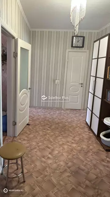 3-комнатная квартира, этаж 8 из 9, 92 м²