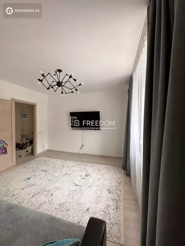 2-комнатная квартира, этаж 5 из 14, 56 м²