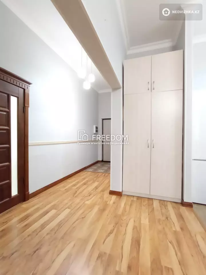 68 м², 2-комнатная квартира, этаж 7 из 9, 68 м², изображение - 1