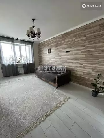 3-комнатная квартира, этаж 9 из 9, 80 м²