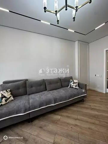 4-комнатная квартира, этаж 4 из 24, 112 м²