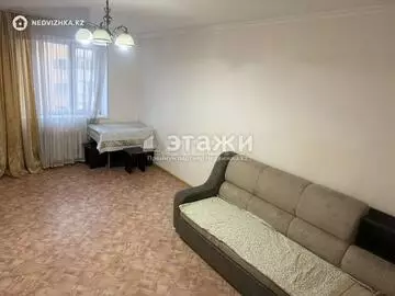 2-комнатная квартира, этаж 4 из 6, 36 м²