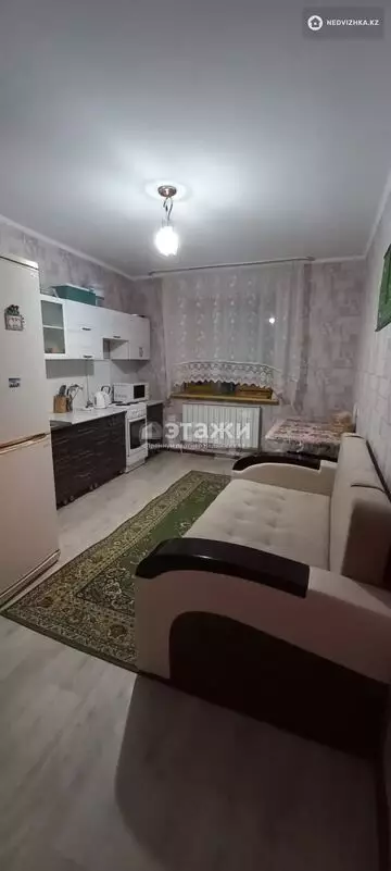 2-комнатная квартира, этаж 11 из 18, 55 м²