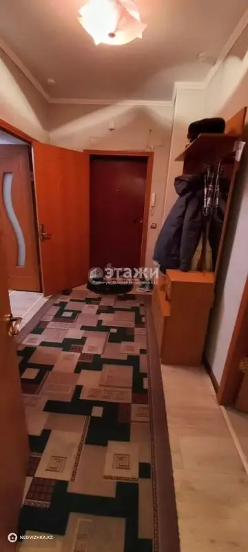 2-комнатная квартира, этаж 11 из 18, 55 м²