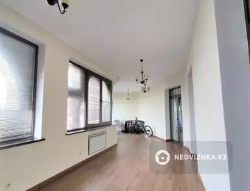 291 м², 5-комнатная квартира, этаж 4 из 5, 291 м², изображение - 17