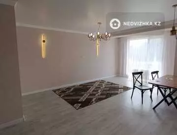 2-комнатная квартира, этаж 4 из 10, 67 м²