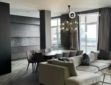 3-комнатная квартира, этаж 13 из 13, 160 м²