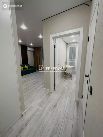 1-комнатная квартира, этаж 10 из 13, 46 м²