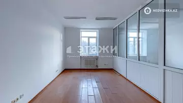 Офисное помещение, этаж 3 из 3, 300 м²