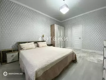 2-комнатная квартира, этаж 1 из 13, 60 м², на длительный срок