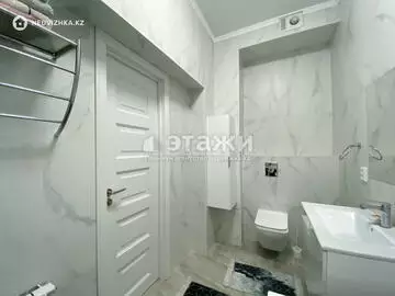 2-комнатная квартира, этаж 1 из 13, 60 м², на длительный срок