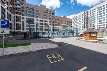 3-комнатная квартира, этаж 1 из 9, 92 м²