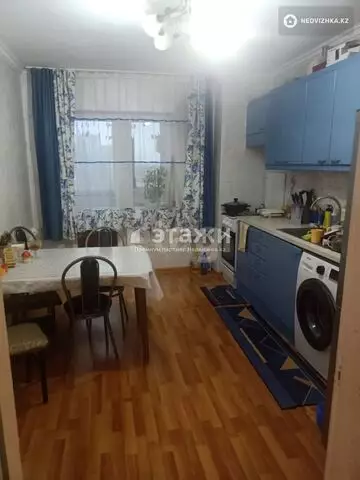 3-комнатная квартира, этаж 8 из 25, 88 м²