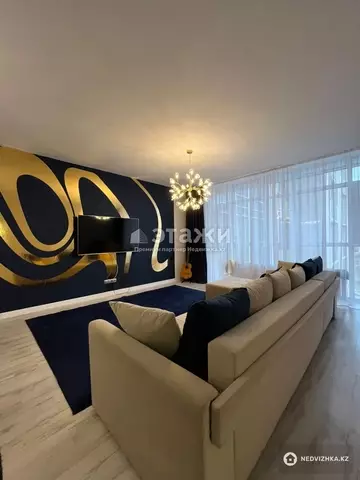 3-комнатная квартира, этаж 5 из 14, 111 м²