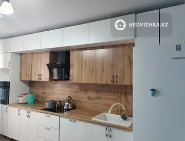 2-комнатная квартира, этаж 1 из 10, 60 м²