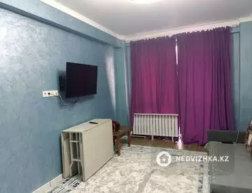 2-комнатная квартира, этаж 1 из 10, 60 м²