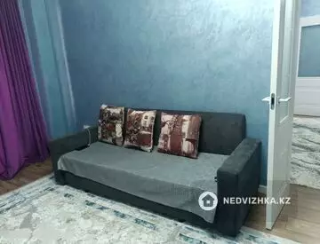 2-комнатная квартира, этаж 1 из 10, 60 м²