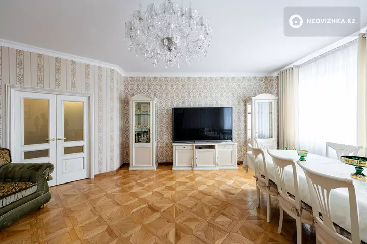 165 м², 4-комнатная квартира, этаж 3 из 20, 165 м², изображение - 1