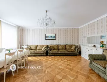 4-комнатная квартира, этаж 3 из 20, 165 м²