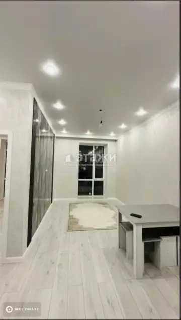2-комнатная квартира, этаж 10 из 12, 43 м²