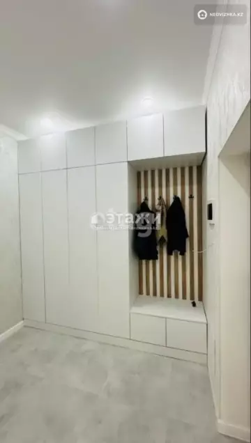 2-комнатная квартира, этаж 10 из 12, 43 м²