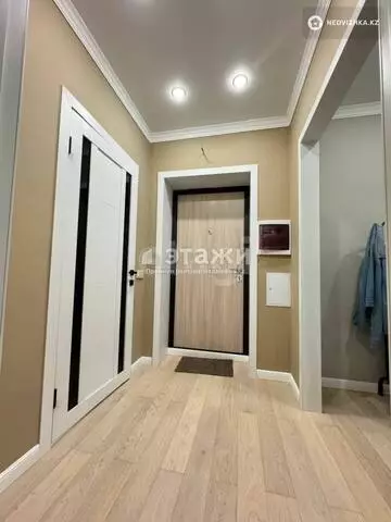 1-комнатная квартира, этаж 3 из 12, 30 м²