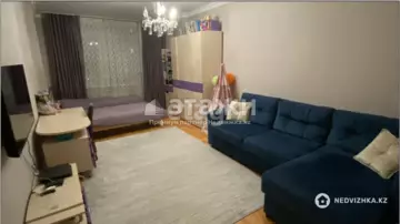 2-комнатная квартира, этаж 9 из 9, 63 м²