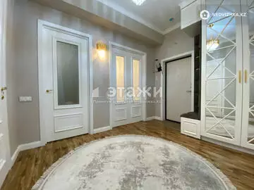 3-комнатная квартира, этаж 5 из 9, 112 м², на длительный срок