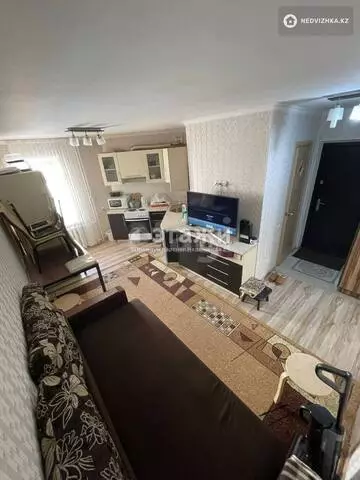 2-комнатная квартира, этаж 2 из 5, 45 м²