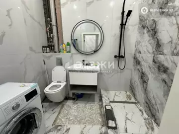 2-комнатная квартира, этаж 5 из 12, 62 м²