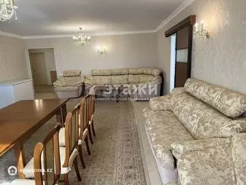 5-комнатная квартира, этаж 18 из 20, 194 м²